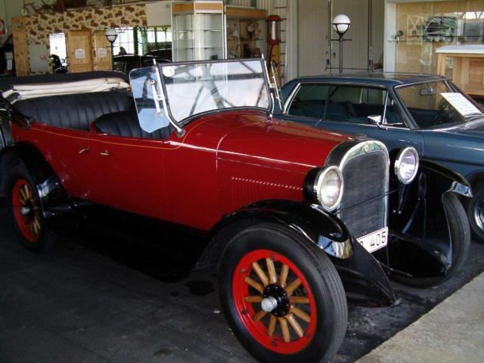 Bil på Ådalens Veteranbilmuseum