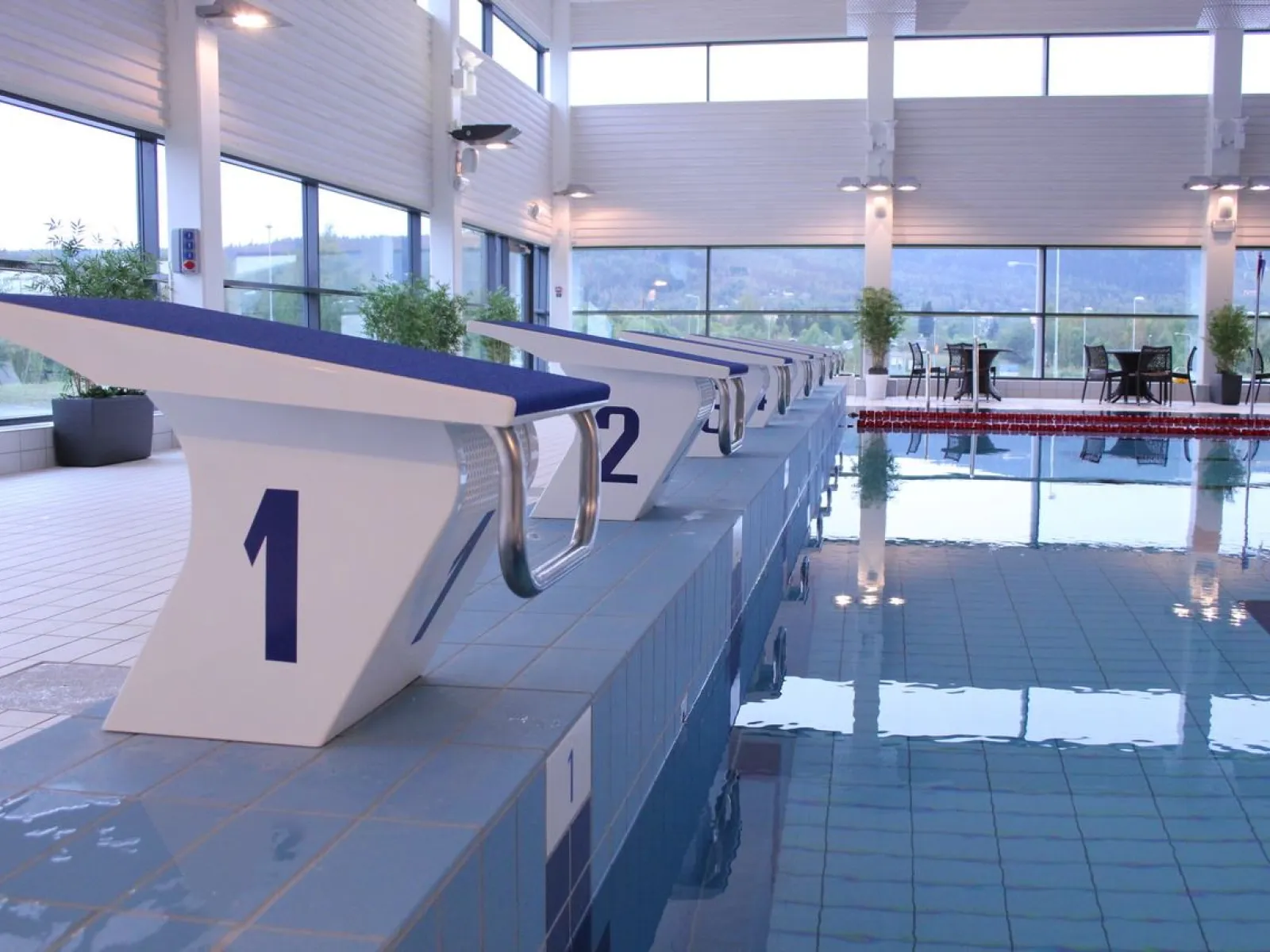 Aquarena bassäng.jpg