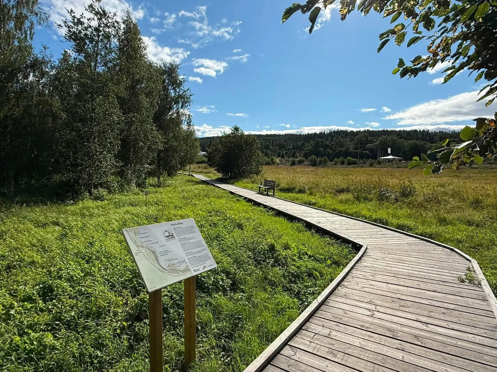Kyrkviken nature trail