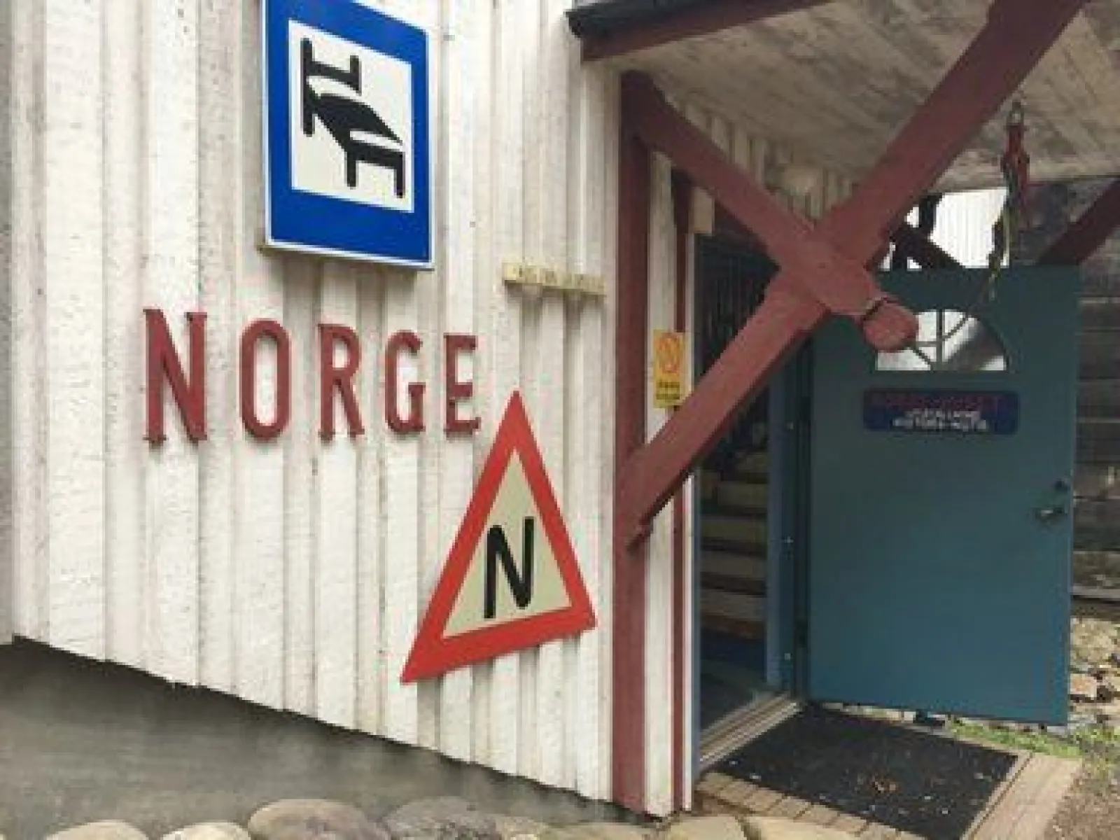 Mannaminne Hostel and Cabins