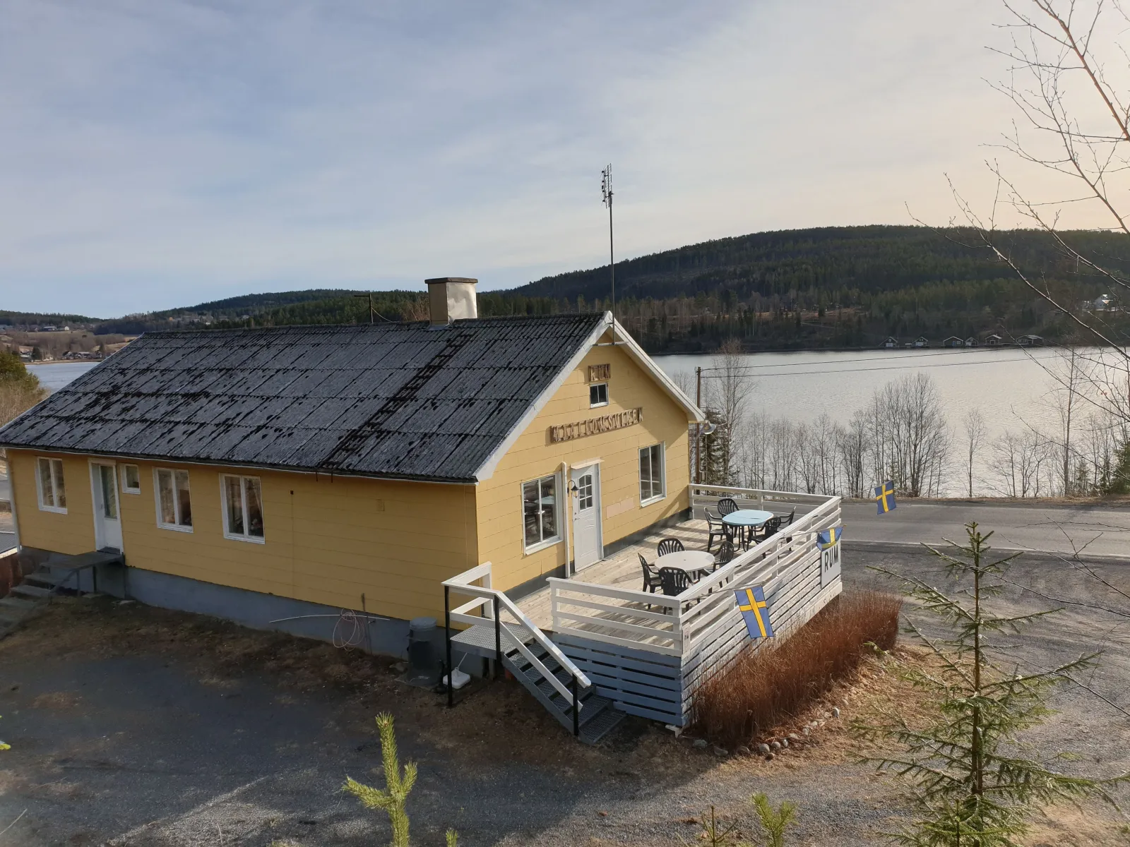 Mjällomsvikens vandrarhem