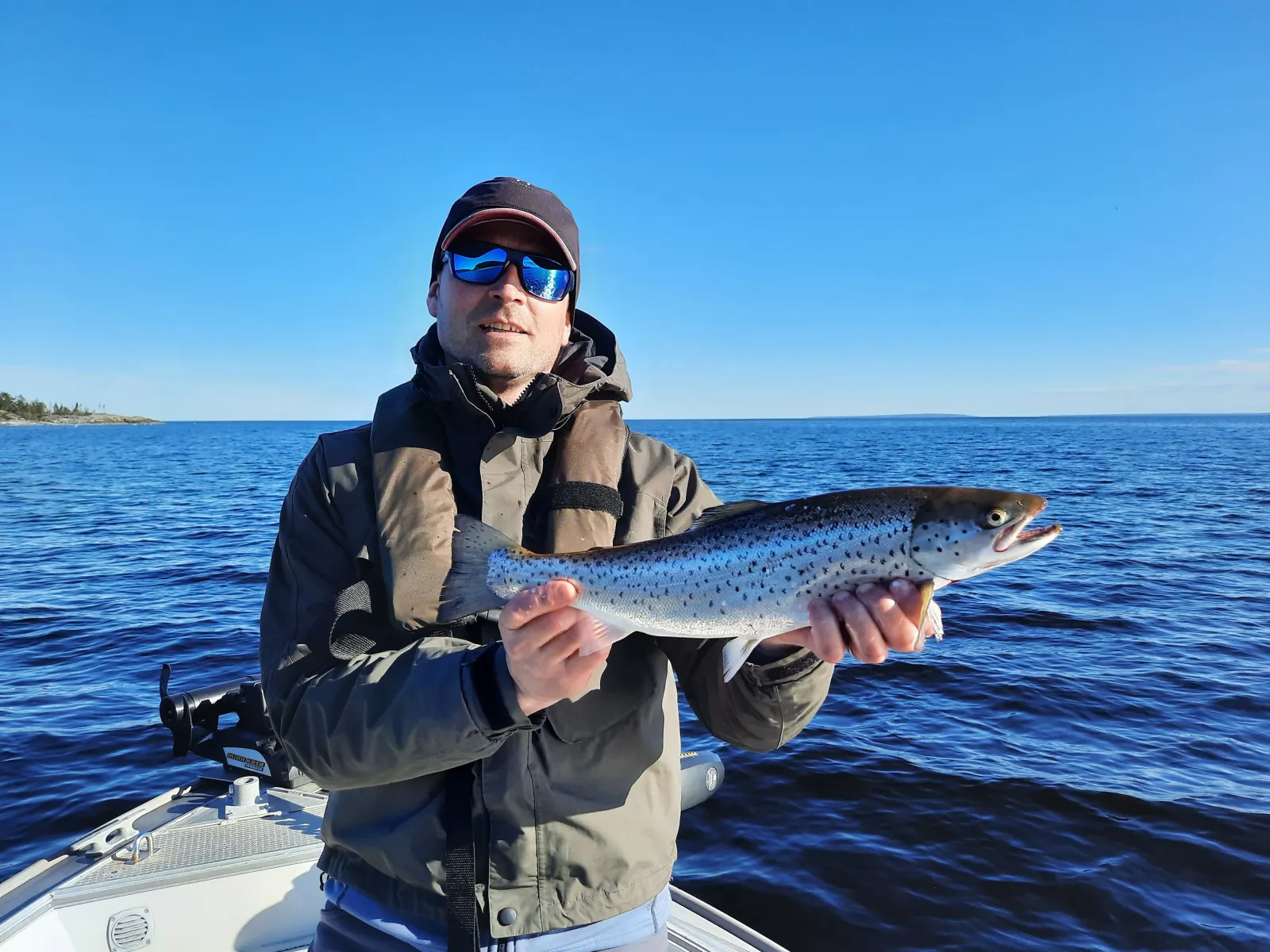 Fishing with guide in Höga Kusten