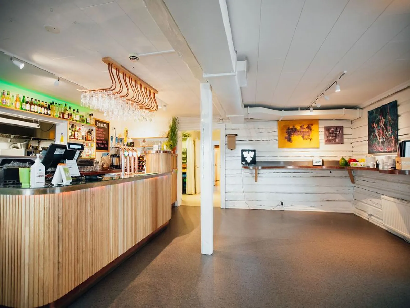 Kajkanten Restaurang B&B