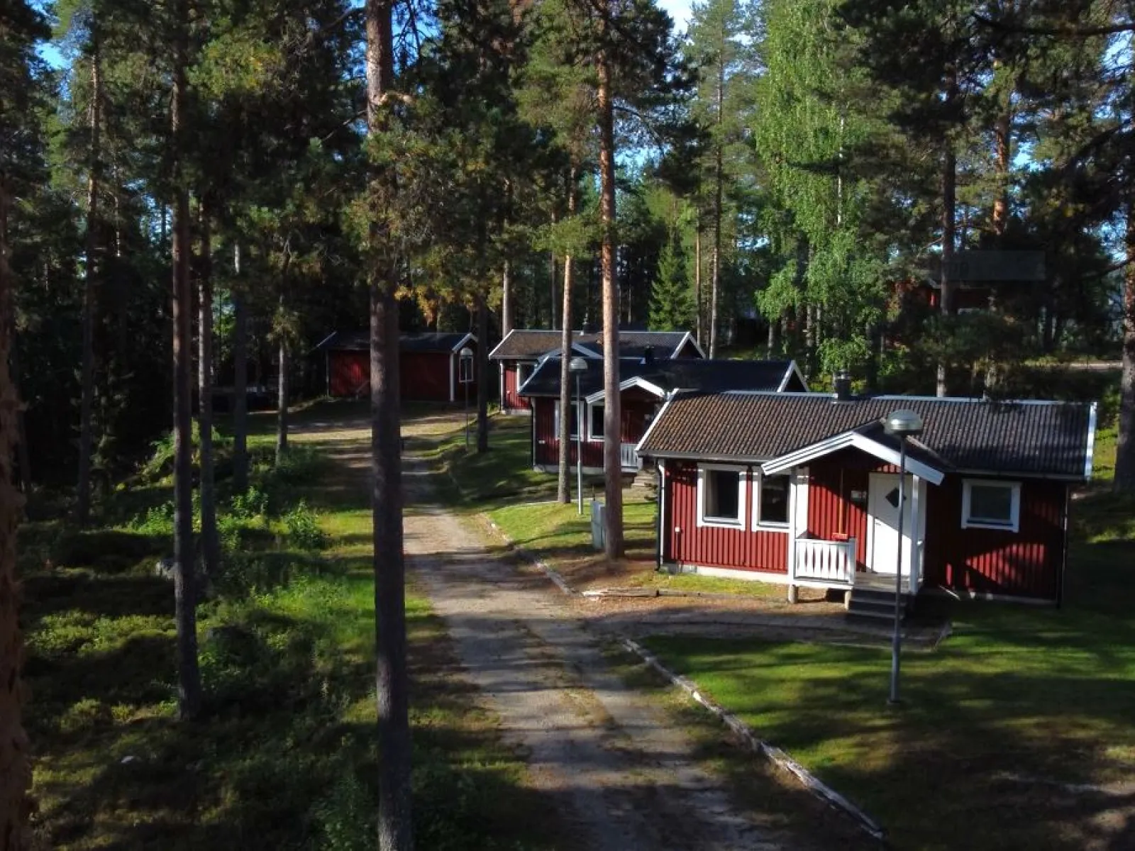 Kärrsjögårdens stugby 